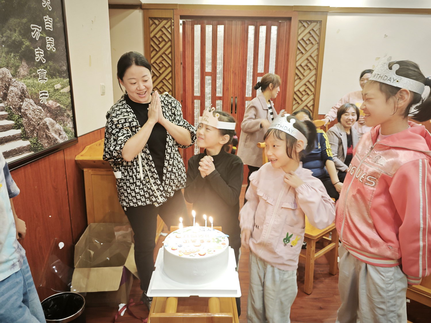 点击放大鼠标滚轮控制大小